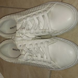 Nautica Sneakers